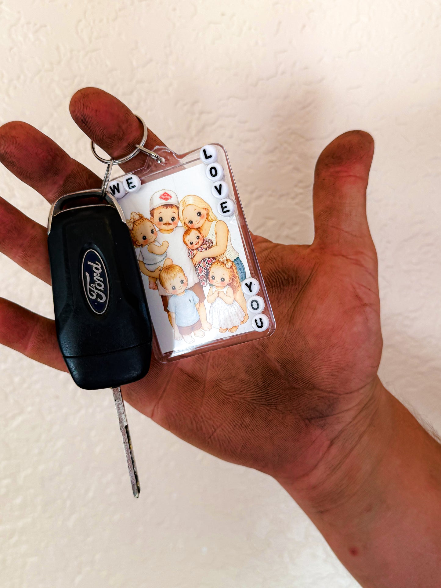 DAD KEYCHAINS (photos need to be either pm’d or emailed to me)